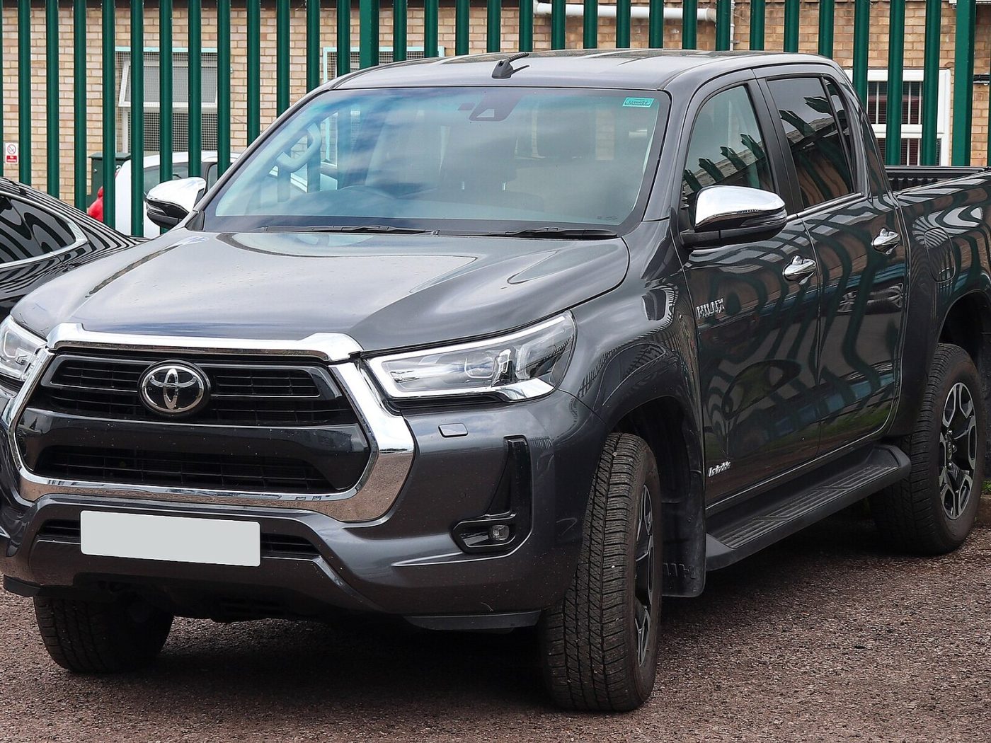 Toyota Hilux 2.8 SRV 4x4 AT