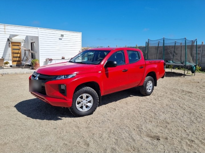 Mitsubishi L200 CRM 2.4 4x4